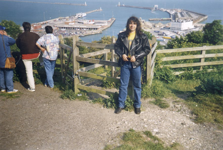 11.jpg (63338 bytes)